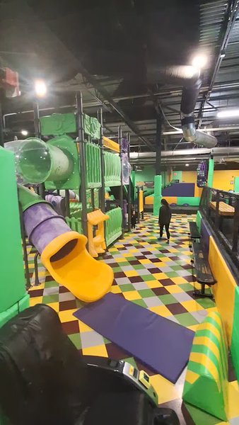Get Air Trampoline Park photo 2