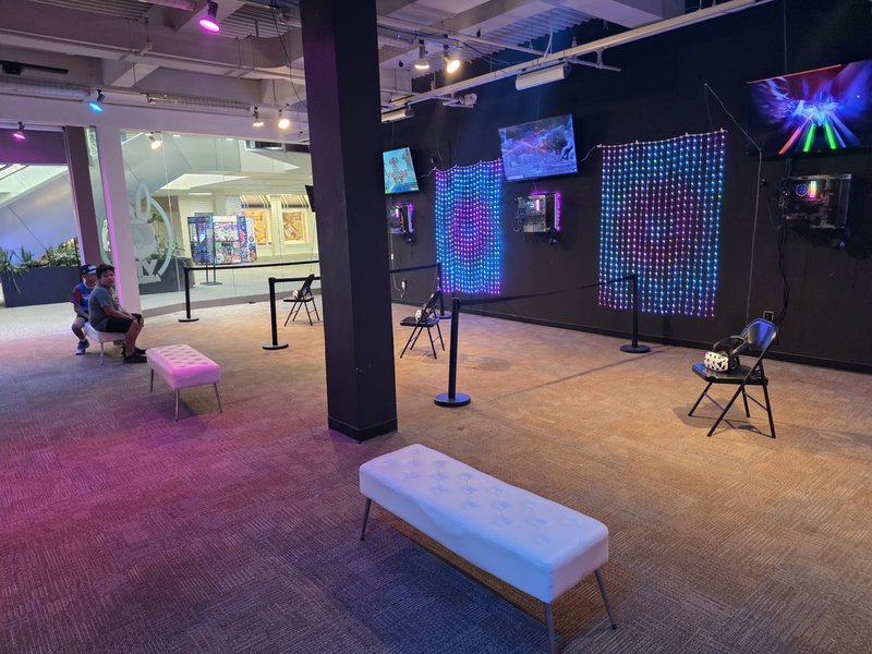 The White Rabbit VR Arcade photo 3