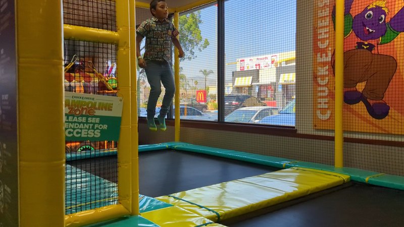 Chuck E. Cheese photo 2