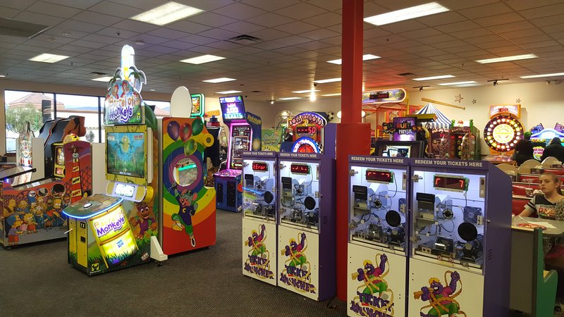 Chuck E. Cheese photo 4