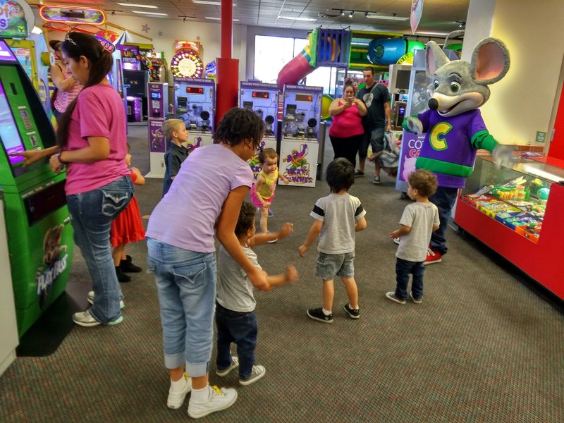 Chuck E. Cheese photo 5