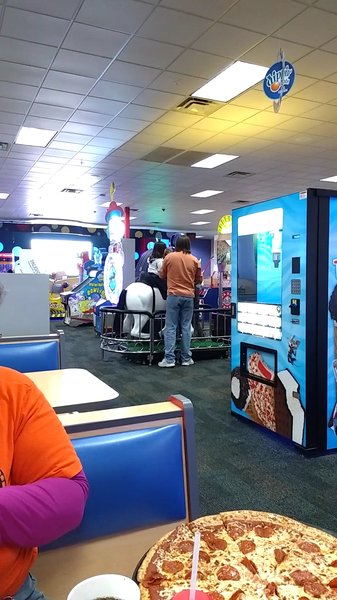 Chuck E. Cheese photo 2