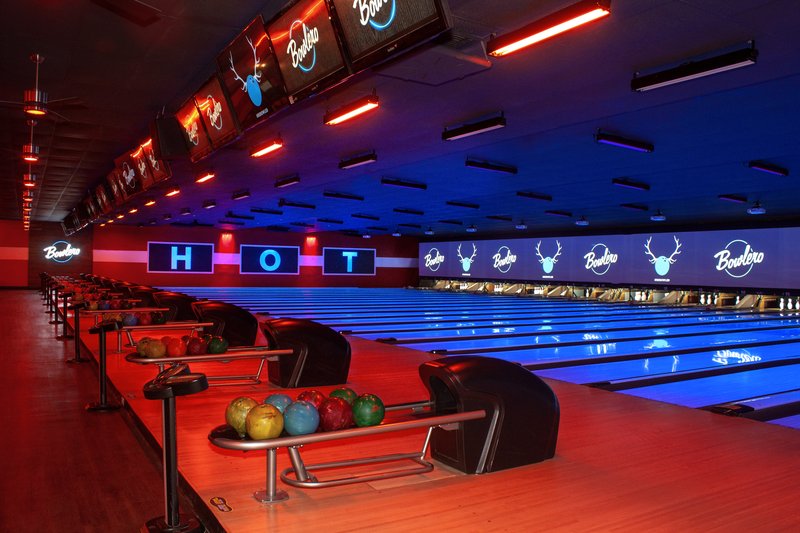 Bowlero Bradenton