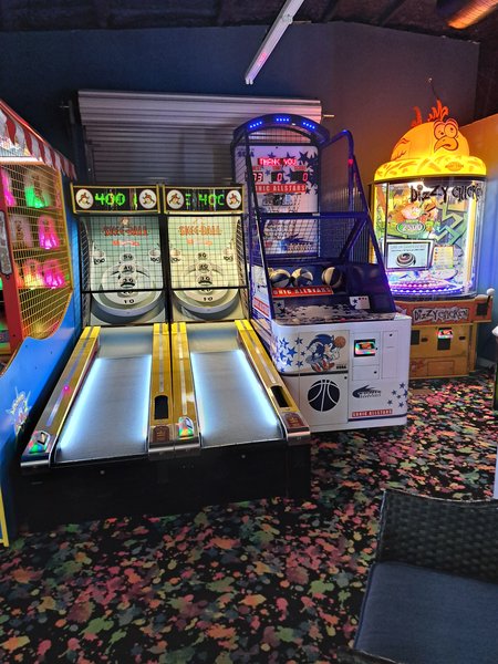 Bananas Mini Golf & Arcade photo 3