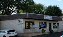 Salty Fins Saltwater Aquarium store