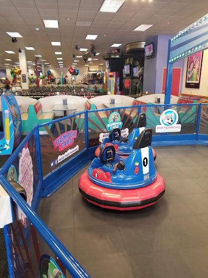 Chuck E. Cheese photo 3