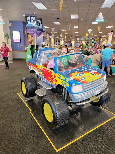Chuck E. Cheese photo 5