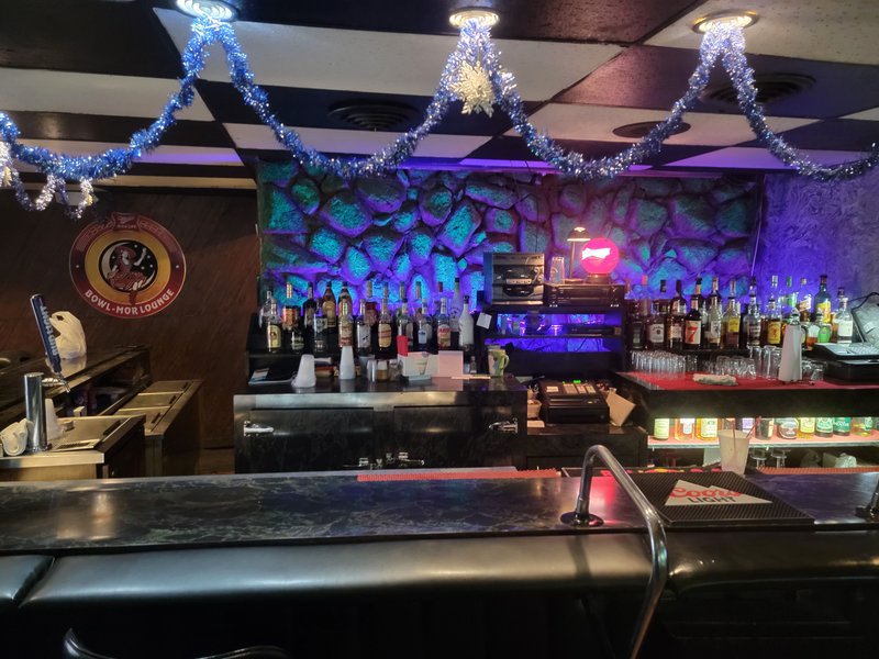 Bowl Mor Lanes & Lounge photo 5
