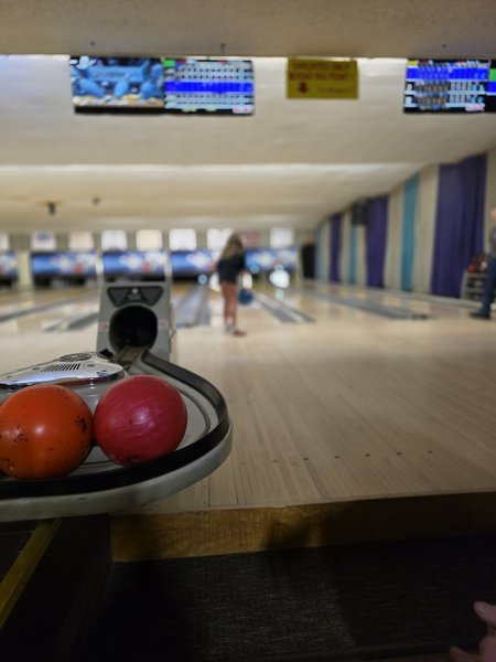Bowl Mor Lanes & Lounge photo 6