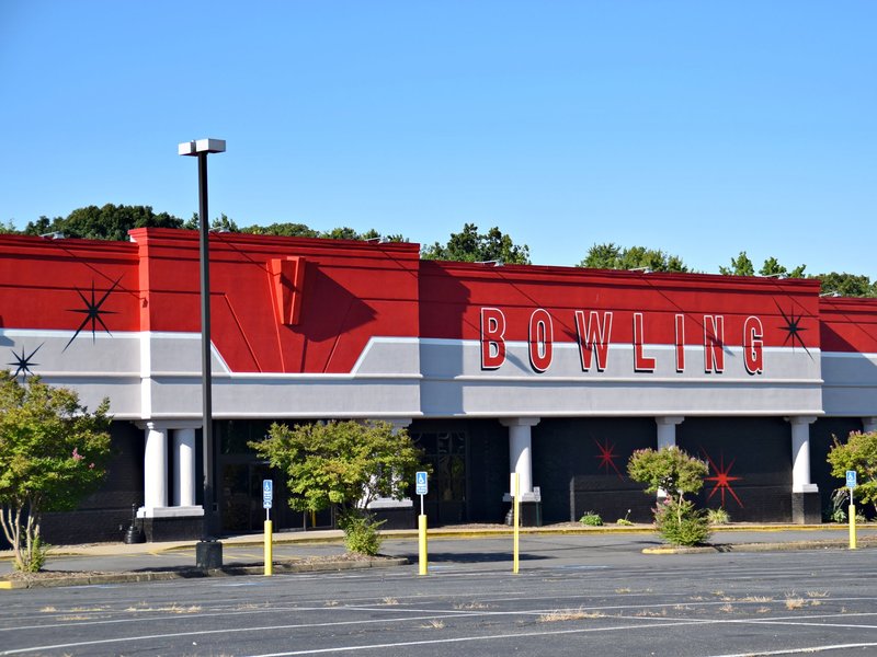 Bowlero Fredericksburg photo 4