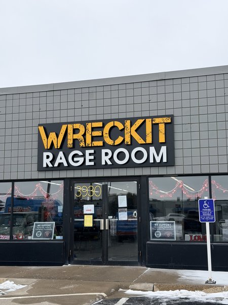 WreckIt Rage Room photo 4