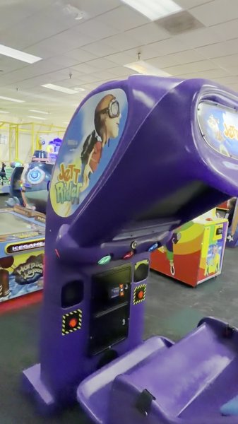 Chuck E. Cheese photo 2