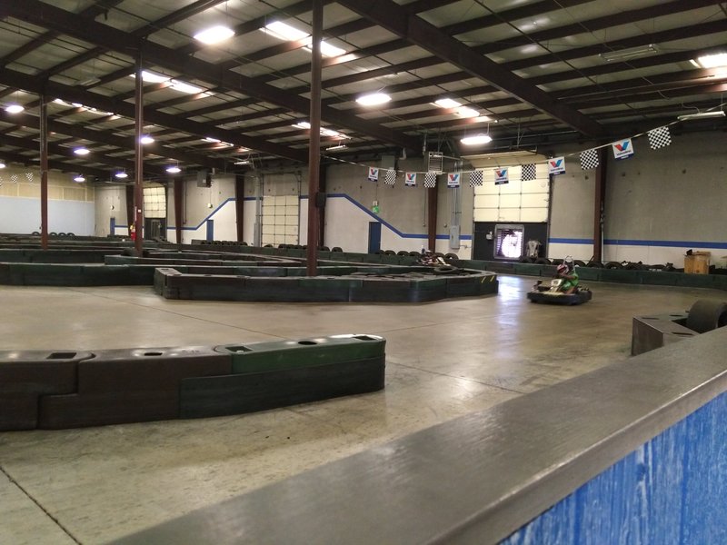 Fast Kart Indoor Go Karts