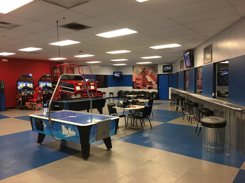 Fast Kart Indoor Go Karts photo 3