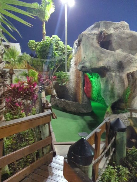 Smugglers Cove Adventure Golf photo 2