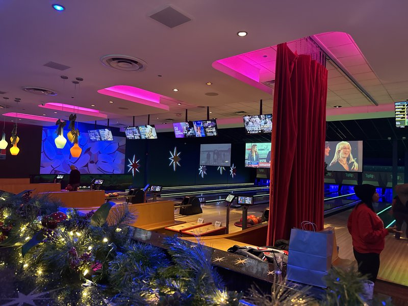 Kings Dining & Entertainment photo 4