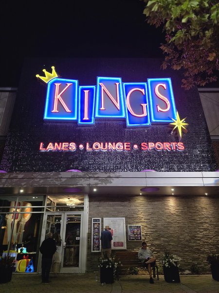 Kings Dining & Entertainment photo 6