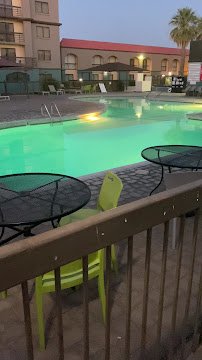 Wyndham El Paso Airport Hotel and Water Park photo 2