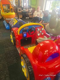 Chuck E. Cheese photo 3