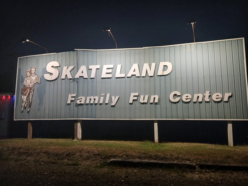 Skateland Family Fun Center photo 5