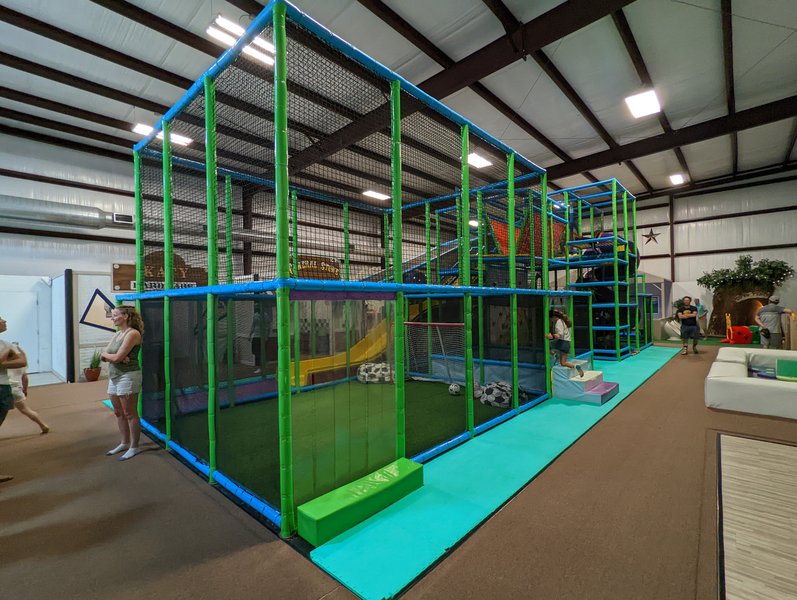 Giggles and Fun Indoor Playground (Katy) photo 5