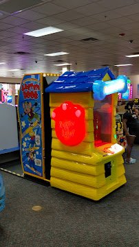 Chuck E. Cheese photo 2