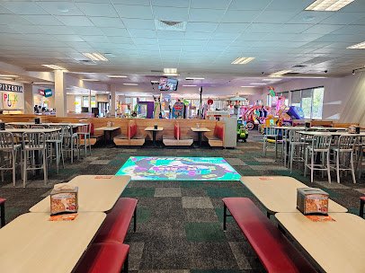 Chuck E. Cheese photo 6