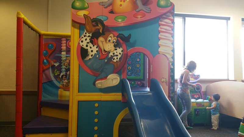 Chuck E. Cheese photo 6