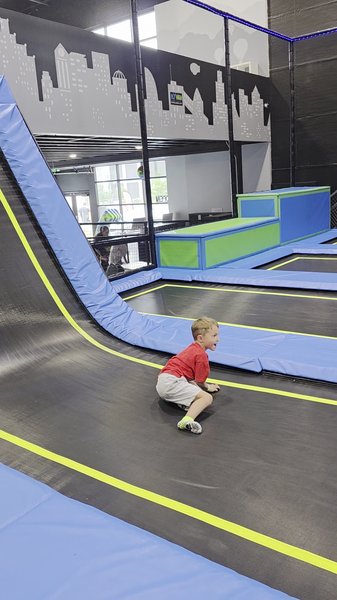 Fly High Woods Cross Trampoline Park photo 2