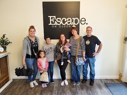 Escape. On Queen photo 3