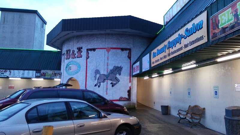 B & I Amusements photo 6