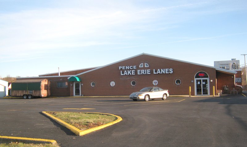 Lake Erie Lanes photo 2