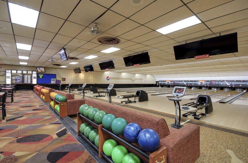 Ocean Lanes Bowling Center photo 5