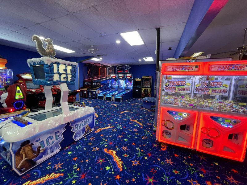 Sparkles Family Fun Center of Smyrna photo 4