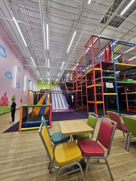 Kids Empire Aurora City Place photo 4