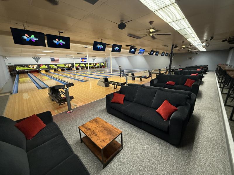 Lakeside Lanes