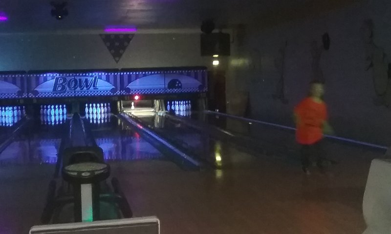 Lakeside Lanes photo 3