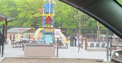 Bearfoot Springs Water Park photo 3