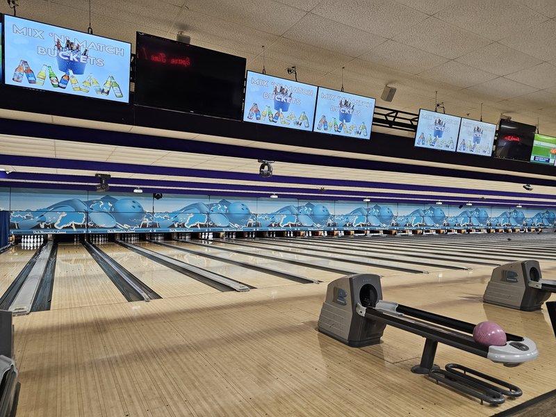 Oak Mountain Lanes photo 3