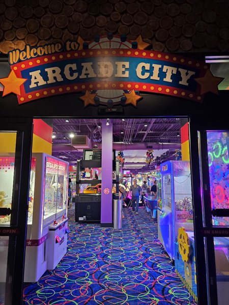 Arcade City Pigeon Forge photo 4