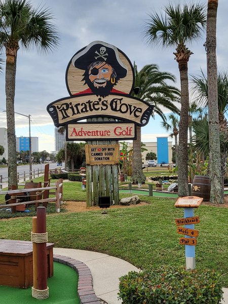 Pirate's Cove Adventure Golf photo 3