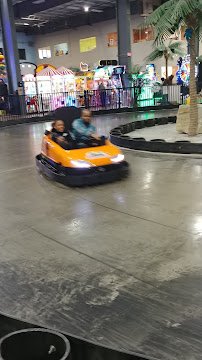 Kentucky Kingdom & Hurricane Bay photo 5