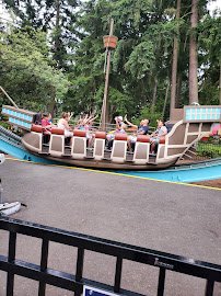 Wild Waves Wave Pool photo 1