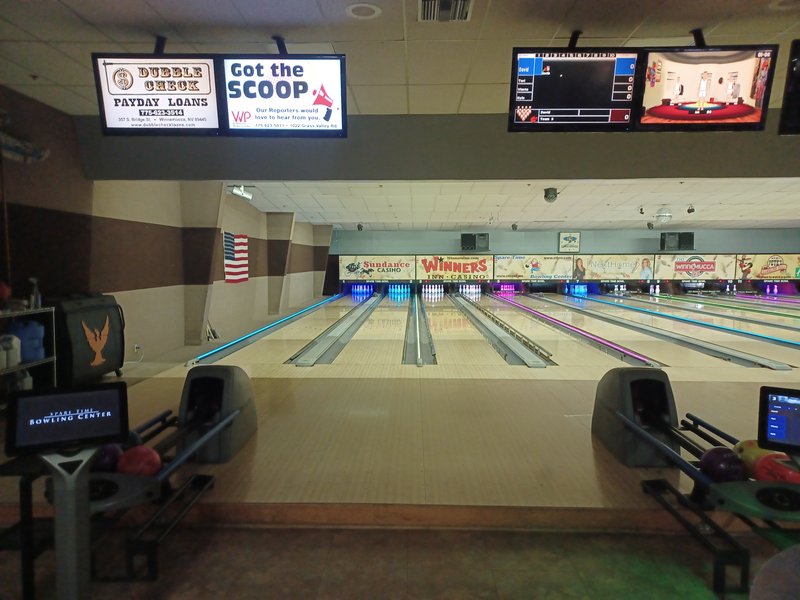 Spare Time Bowling Center photo 2