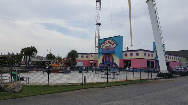 Emerald Falls Family Recreation Center photo 5