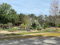Woodland Mead Park Mini-Golf photo 3