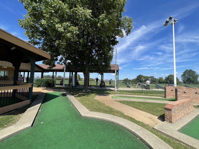 Cave Spring Golf Center