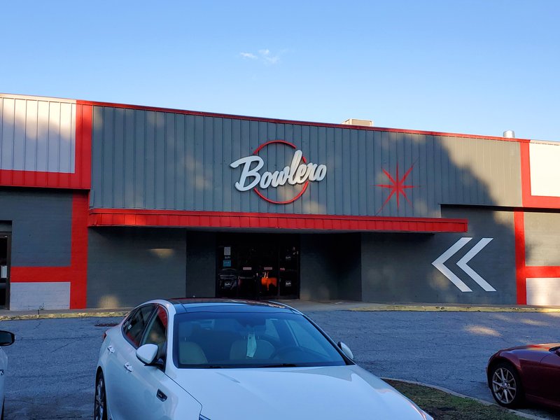 Bowlero Roswell photo 5