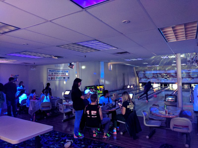 Wilmette Bowling Center Inc photo 6
