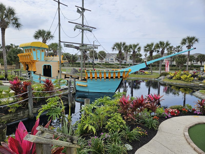 Fiesta Falls Miniature Golf photo 5